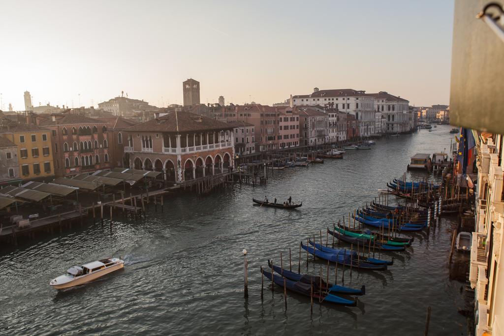 Locanda Ai Santi Apostoli Venice Exterior photo